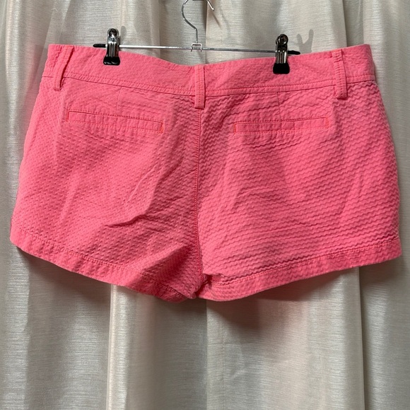 Lilly Pulitzer Walsh Hot Pink Textured Shorts Size 14 - Picture 9 of 9